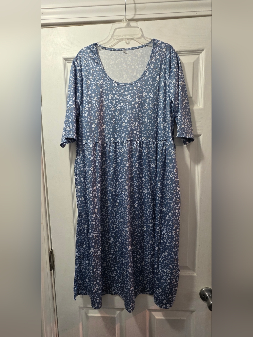 Blue Floral Scoop-Neck Women’s Dress